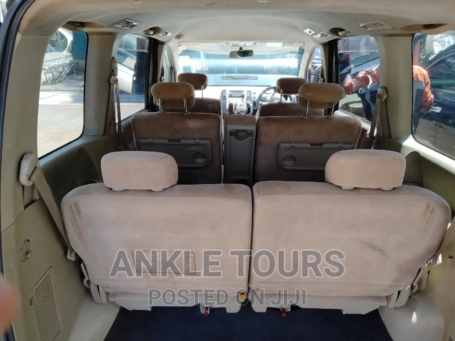 8 Seater Car Hire Self Drive