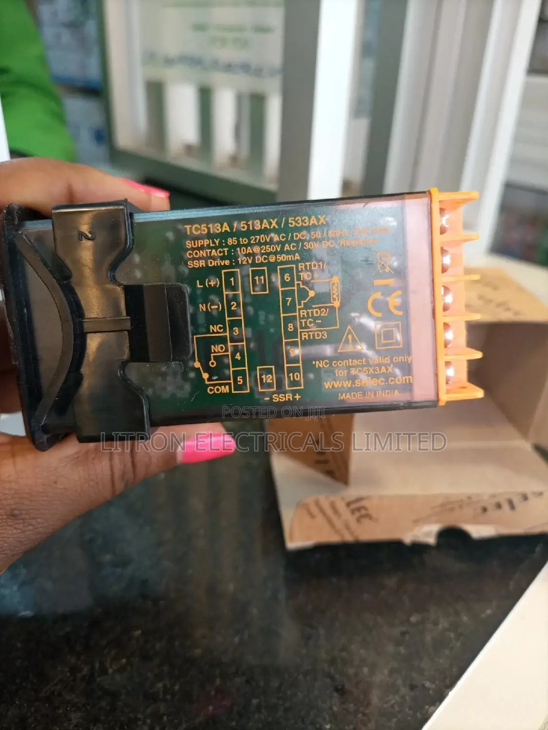 Temperature Controller TC533