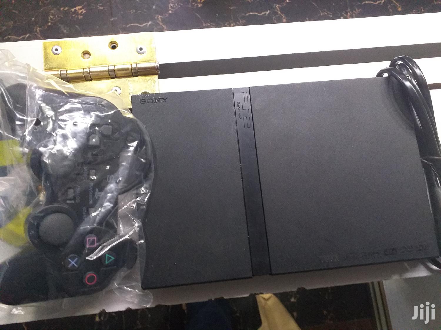 Playstation 2 (Ps2) With 10 Games