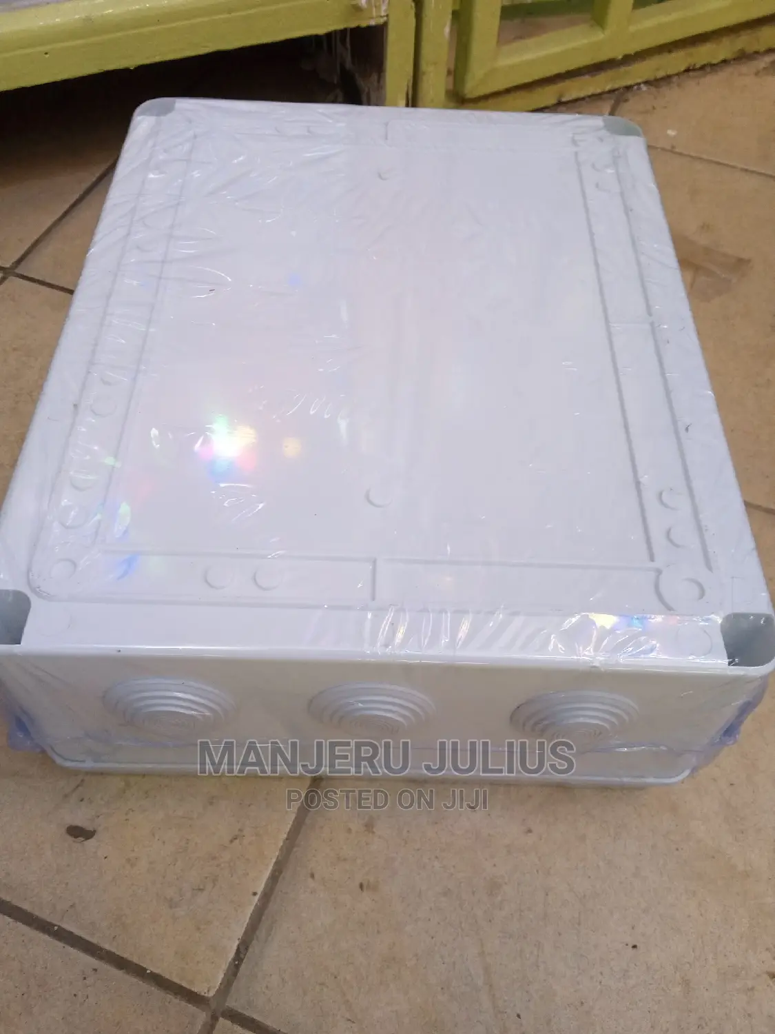 300*250 Adaptor Box