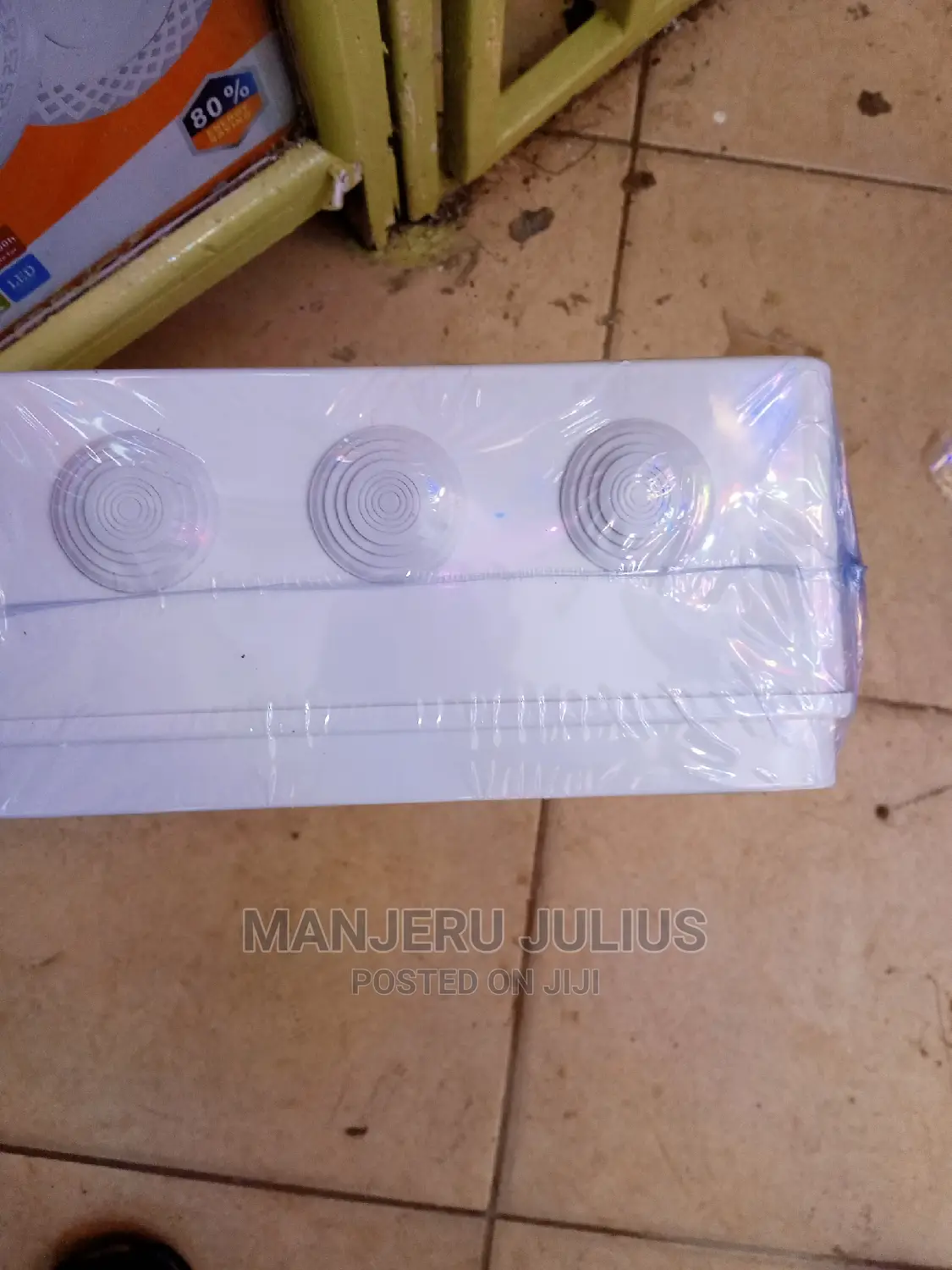 300*250 Adaptor Box