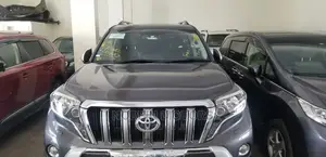 Toyota Land Cruiser Prado 2015 Gray