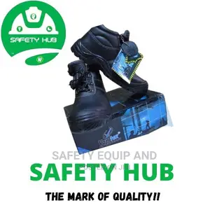 Vaultex Safety Footwear/ Safety Boots/ Safety Shoes