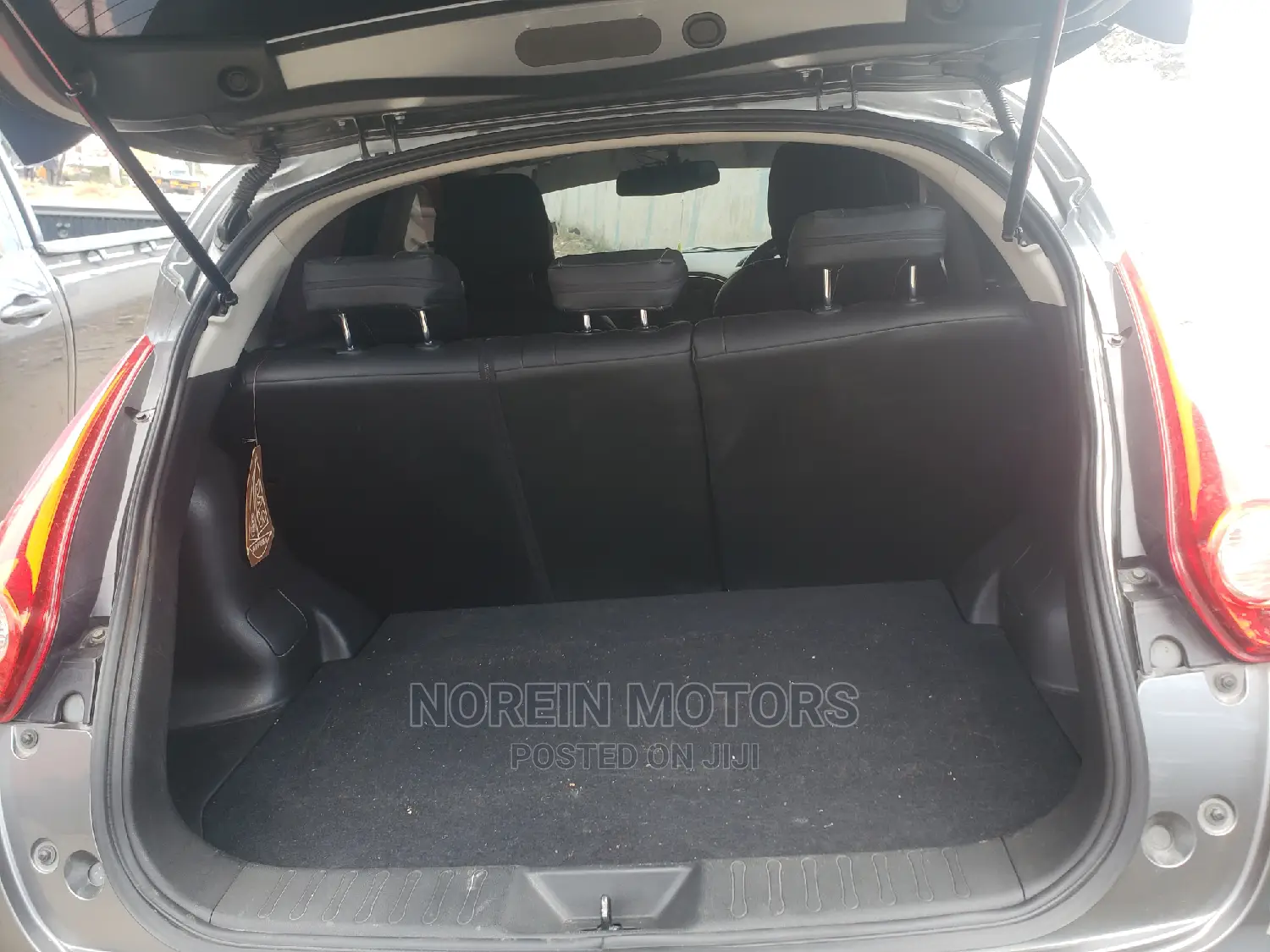 Nissan Juke 2012 Gray