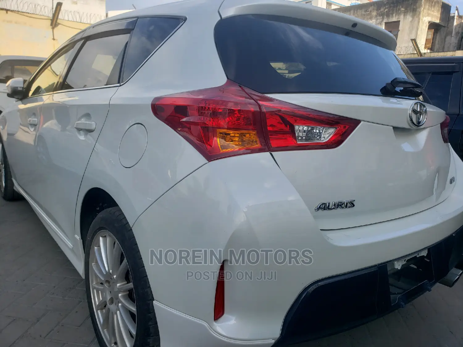 Toyota Auris 2015 White