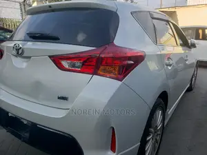 Toyota Auris 2015 White