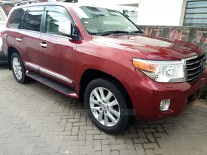 Toyota Land Cruiser Prado 2014 Red