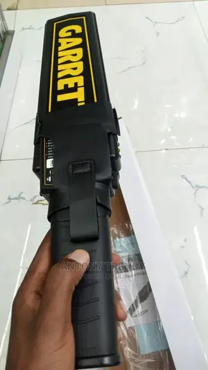 Handheld Metal Detectors-Garrett Super Scanners