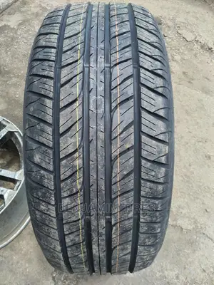 Dunlop Tires Sizes 285/50r20 Made in Japan.
