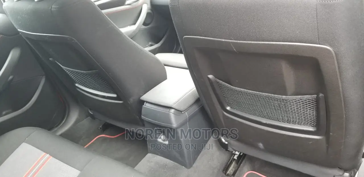BMW X1 2015 Orange
