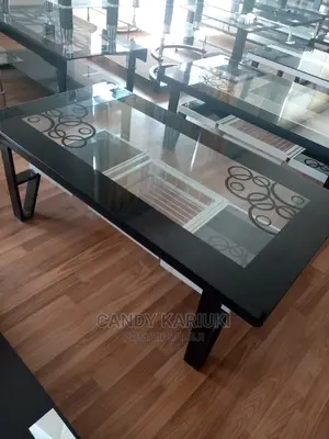 Reception Area Glass Table With Spacious Underspace
