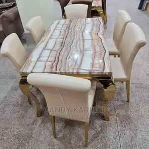 Pure Marble Dining Table With 6 Seats