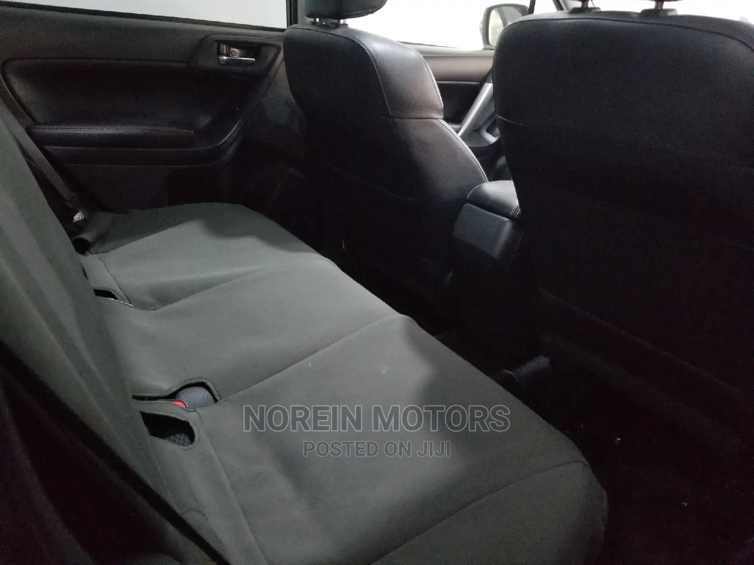 Subaru Forester 2015 Black