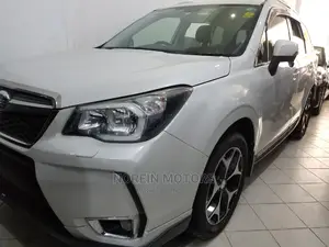 Subaru Forester 2014 Pearl