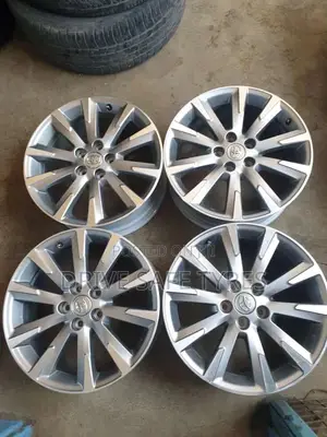 Vangurd Original Rims 18 Inch Set