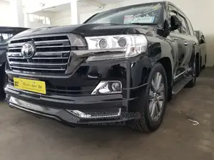Toyota Land Cruiser 2016 Black