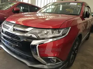 Mitsubishi Outlander 2015 Red