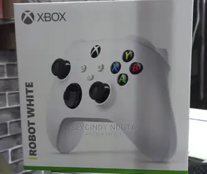 Xbox Robot White