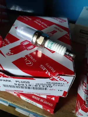 Iridium SK20BR11 Toyota Genuine Spark Plugs