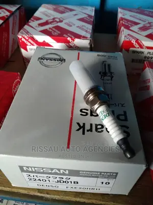 Iridium Denso FXE20HR11 Nissan Genuin Spark Plugs.