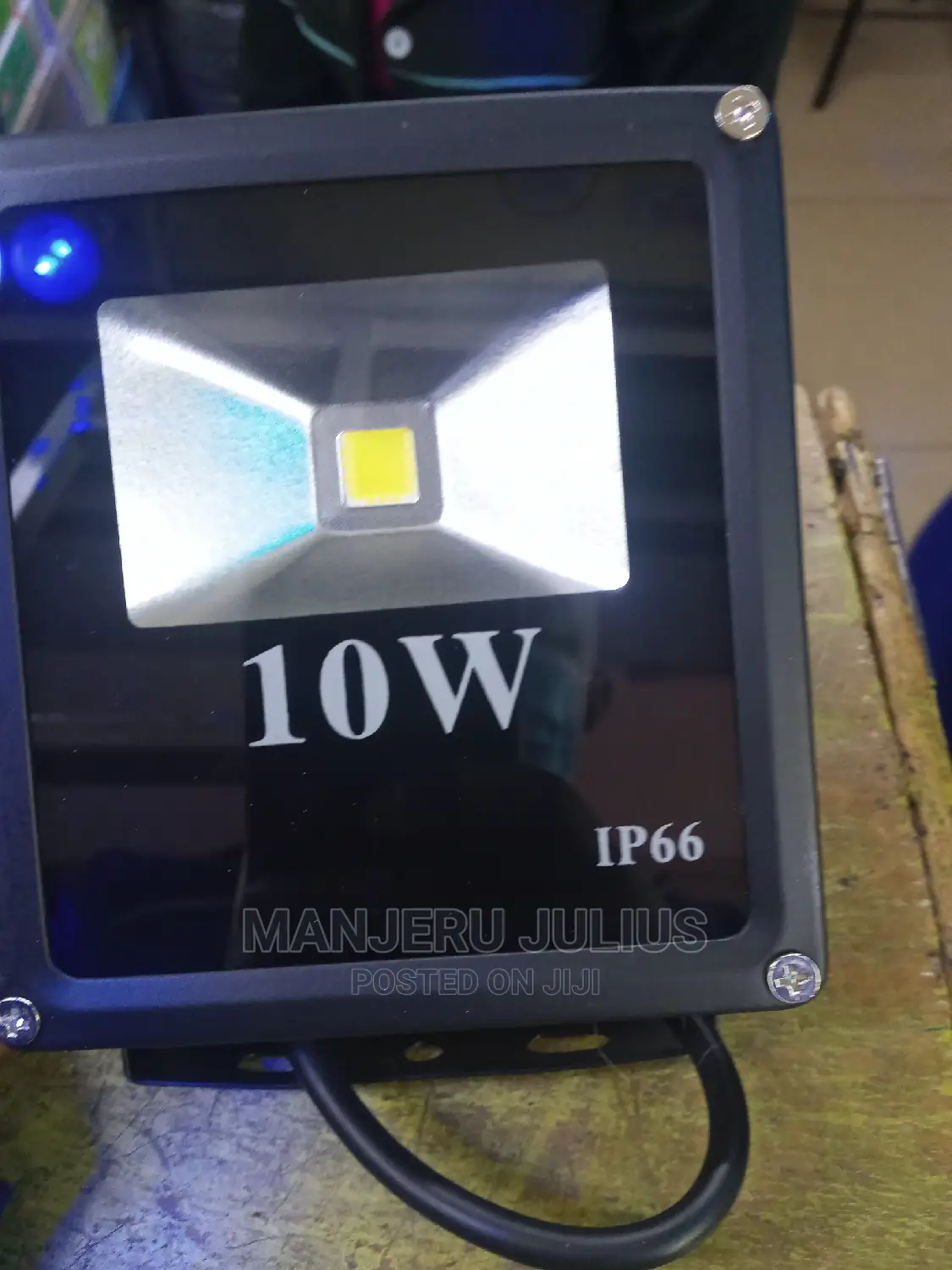 10 Watts Floodlight