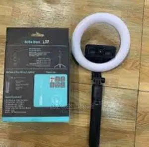 Lo7 Selfie Stick Ring Light