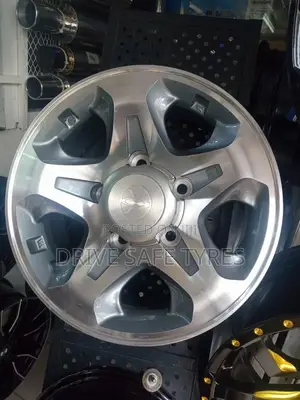 Landcruiser Original Sport Rims 16 Inch Set