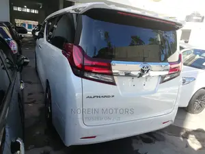 Toyota Alphard 2015 White