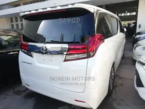 Toyota Alphard 2015 White