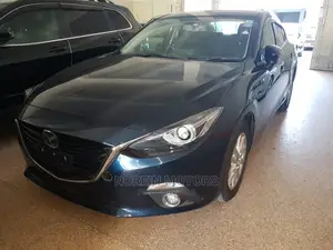 Mazda Axela 2015