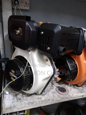 PYRAMID 12HP Diesel Motor