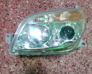 Toyota Rush Xenon Headlight Assembly