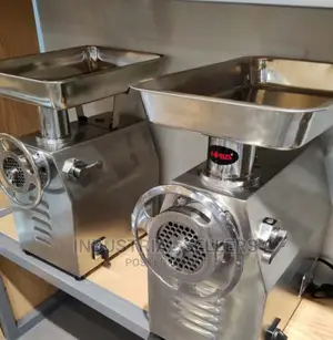 Heavy-Duty Meat Grinder M22