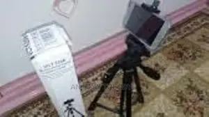 YUNTENG VCT-5208 Mobile Phone Tripod With Remote