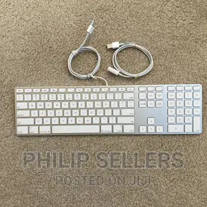 Apple A1243 Wired Keyboard