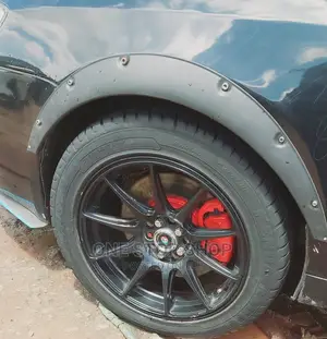 4pcs Universal Saloon and Station Wagon Fenders