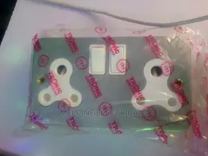 15A Metal Twin Socket.