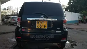 Toyota Corolla Rumion 2012 Black