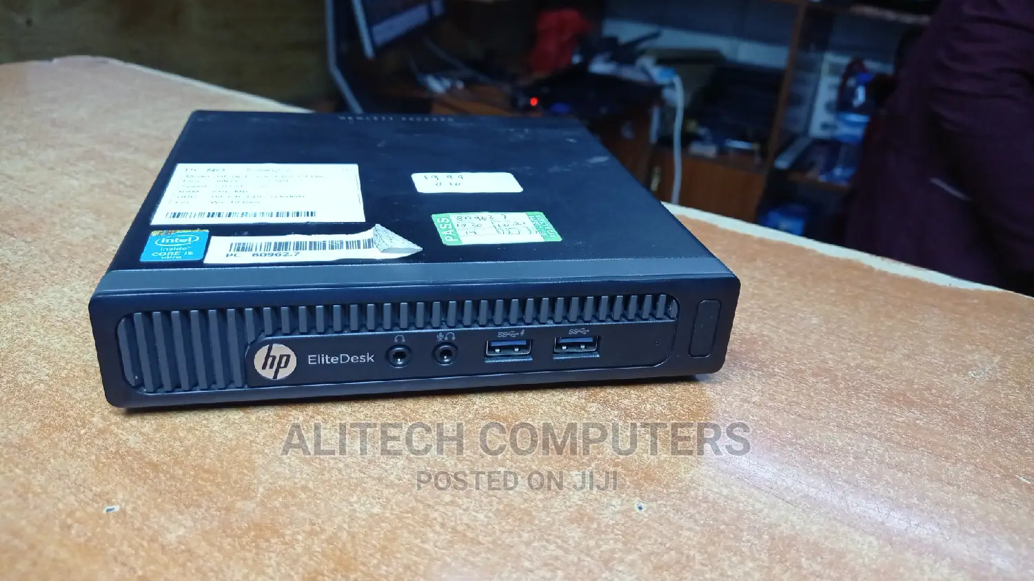 Desktop Computer HP EliteDesk 800 G3 4GB Intel Core I5 HDD 500GB
