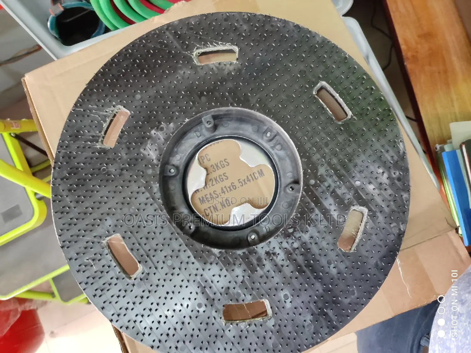 Floor Scrubber Machine