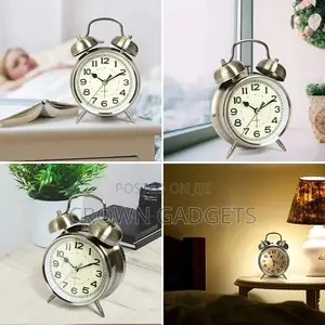 Vintage Alarm Clock 3D Model