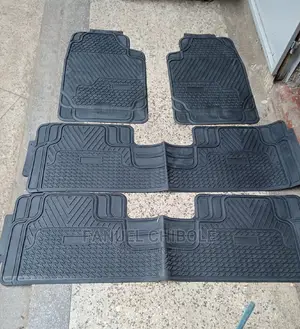 New Conjoined 7seater Floor Mats,Free Delivery Within Cbd