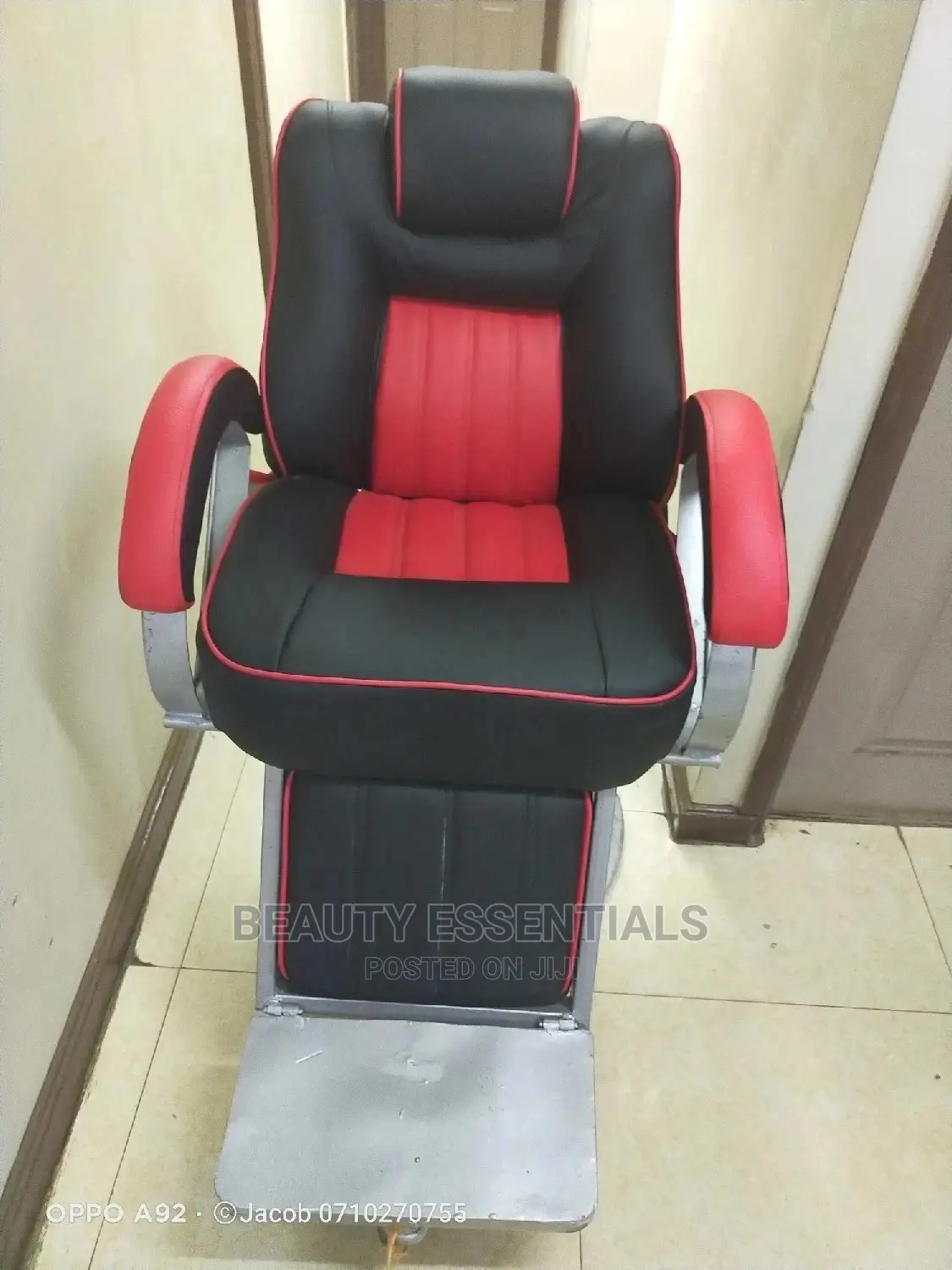 Barber Seat Local Black Red