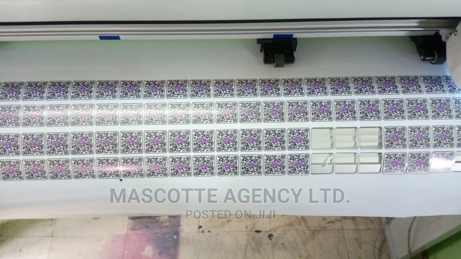 Banners/ Stickers (Large Format)Print and Cut