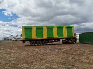 Container Stalls Being Delivered to Donholm