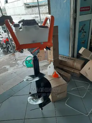 Ram G Earth Auger Machine