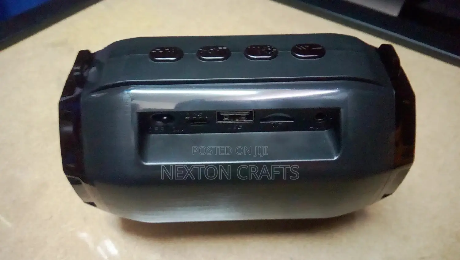 R100 Wireless Bluetooth Speaker With LED Light