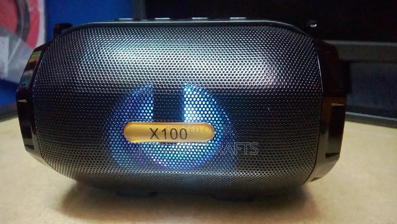 R100 Wireless Bluetooth Speaker With LED Light