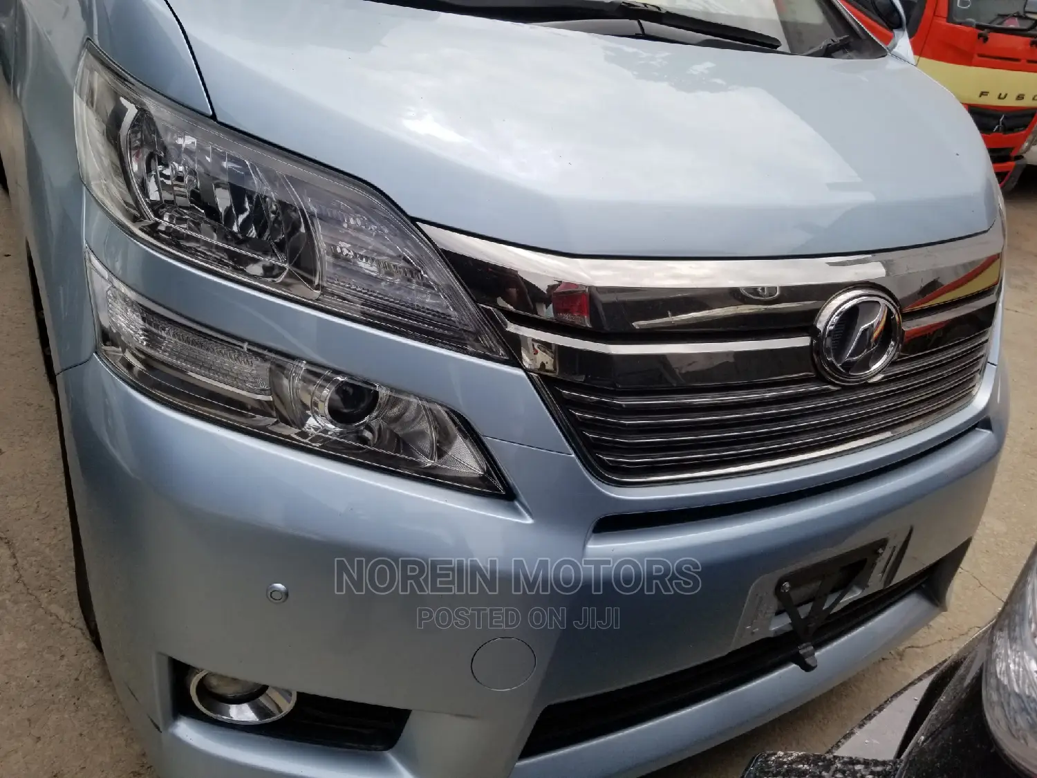 Toyota Vellfire 2014 Blue