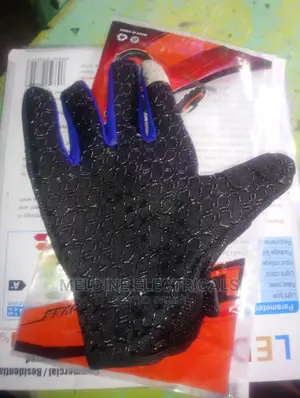 Protective Gloves